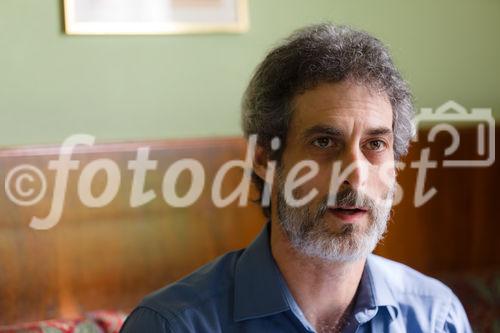 (c) fotodienst / Johannes Brunnbauer | UN Commission on Narcotic Drugs im Cafe Landtmann am 25.3.2011Im Bild.vlnr.:Michael Krawitz (USA: Veteranen für den Zugang zu medizinischem Cannabis)