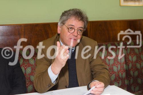 (c) fotodienst / Johannes Brunnbauer | Vorab-Pressegespräch zur 9. Jahrestagung der ÖGN in Wien im Cafe Landtmann am 15.3.2011
Im Bild.: Dr. Karl Vass