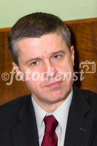 (c) fotodienst / Johannes Brunnbauer | Vorab-Pressegespräch zur 9. Jahrestagung der ÖGN in Wien im Cafe Landtmann am 15.3.2011
Im Bild vlnr.: Dr. Wolfgang Serles