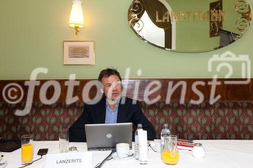 (c) fotodienst / Johannes Brunnbauer | Pressefrühstück aus Computer/Telekommunikation und Handel/Dienstleistungen in Wien im Cafe Landtmann mit Mag. Gerald Karl Lanzerits, Regional Manager Austria & CEE von hybris Software am 22.01.2011.