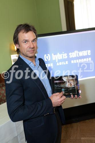 (c) fotodienst / Johannes Brunnbauer | Pressefrühstück aus Computer/Telekommunikation und Handel/Dienstleistungen in Wien im Cafe Landtmann mit Mag. Gerald Karl Lanzerits, Regional Manager Austria & CEE von hybris Software am 22.01.2011.