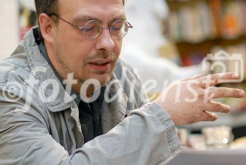 (c) Fotodienst / Daniel K. Gebhart - Buchpräsentation 