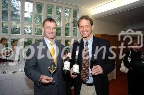 Präsentation Festspielwein
Zweigelt von Josef Umathum, Grüner Veltliner von Willy Bründlmayer
www.siebinger.com                                