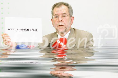 (c) Fotodienst / Daniel K. Gebhart - Pressekonferenz - Van der Bellen - Die Grünen - Grüne Kritik am ÖVP-SPÖ-Umweltzerstörungsgesetz, Aktuelles, Initiativen gegen den Schwarzfunk ORF - Foto: Univ. Prof. Dr. Alexander Van der Bellen (Bundessprecher und Klubobmann - Die Grünen).