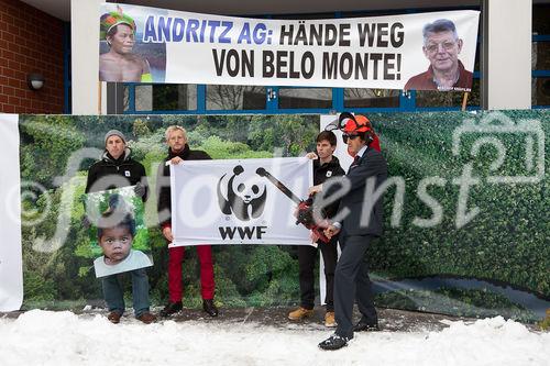 (C) fotodienst / Johannes Hloch - Wien, 6.12.2010; Am 6.12.2010 erhält der austro-brasilianische Bischof Erwin Kräutler in Stockholm aufgrund seines Einsatzes für die Rechte der Indigenen in Amazonien den Alternativ-Nobelpreis. Er wird damit auch explizit für seinen mutigen Einsatz gegen das Mega-Kraftwerk Belo Monte geehrt, für das die steirische Andritz AG die Turbinen liefern möchte. Welthaus Wien und die Dreikönigsaktion, Hilfswerk der Katholischen Jungschar, organisierten am Tag der Preisverleihung eine Solidaritätsaktion vor dem Andritz-Gebäude in Wien.