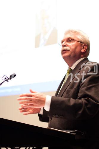 ETH Zürich, 2.12.2010. Symposium elektromobilität. Martin Zeil, Bayerischer Staatsminister für Wirtschaft, Infrastruktur, verkehr und Technologie