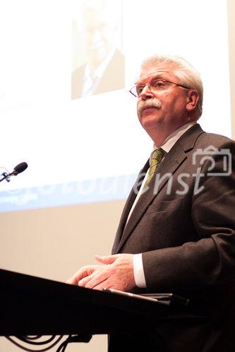 ETH Zürich, 2.12.2010. Symposium elektromobilität. Martin Zeil, Bayerischer Staatsminister für Wirtschaft, Infrastruktur, verkehr und Technologie