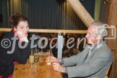 (c)fotodienst/Christopher Ohmeyer: Der Schwechater Rechtsanwalt Dr. Franz Lima hat am 30. November zur Eröffnung der neuen Kanzlei gebeten. 