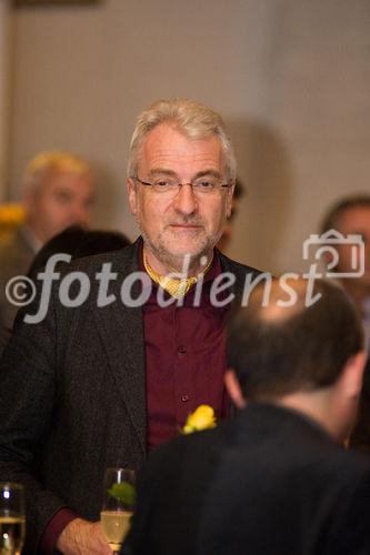 (c)fotodienst/Christopher Ohmeyer: Der Schwechater Rechtsanwalt Dr. Franz Lima hat am 30. November zur Eröffnung der neuen Kanzlei gebeten. 