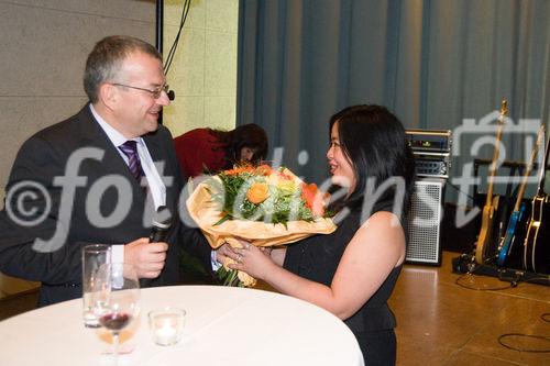 (c)fotodienst/Christopher Ohmeyer: Der Schwechater Rechtsanwalt Dr. Franz Lima hat am 30. November zur Eröffnung der neuen Kanzlei gebeten. 