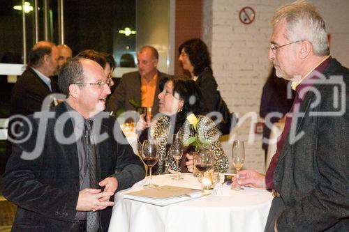 (c)fotodienst/Christopher Ohmeyer: Der Schwechater Rechtsanwalt Dr. Franz Lima hat am 30. November zur Eröffnung der neuen Kanzlei gebeten. Foto: Oberstaatsanwalt Klackl