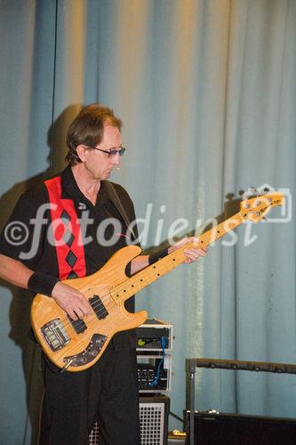 (c)fotodienst/Christopher Ohmeyer: Der Schwechater Rechtsanwalt Dr. Franz Lima hat am 30. November zur Eröffnung der neuen Kanzlei gebeten. 