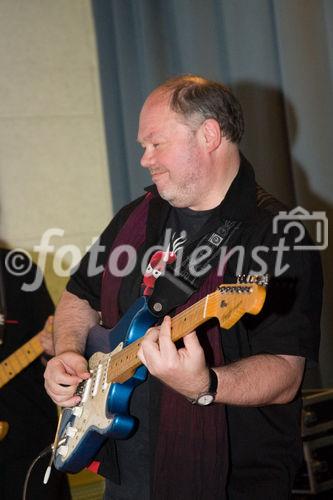 (c)fotodienst/Christopher Ohmeyer: Der Schwechater Rechtsanwalt Dr. Franz Lima hat am 30. November zur Eröffnung der neuen Kanzlei gebeten. 