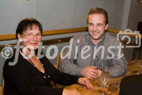 (c)fotodienst/Christopher Ohmeyer: Der Schwechater Rechtsanwalt Dr. Franz Lima hat am 30. November zur Eröffnung der neuen Kanzlei gebeten. 