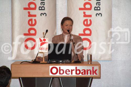 'TOP - Gespräch mit Hubertine Underberg-Ruder': Landesvorstand-Stv von 'Frau in der Wirtschaft' Charlotte Binder-Küll - Foto: www.iManufaktur.at