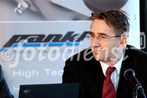 Pankl Racing Systems AG präsentierte heute die erfolgreiche Bilanz des Geschäftsjahres 2004/05. Bild: Mag. Wolfgang Plasser (CFO Pankl Racing Systems AG). Foto: Anna Rauchenberger, 09.01.2006