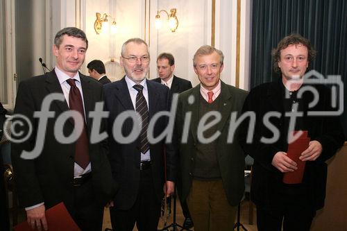 Feierliche Überreichung der Hans-Kudlich-Preise 2005. Bild v.l.: Christian Hillinger (ORF Redakteur, Preisträger), Herbert Schaden (ORF Redakteur, Preisträger), Norbert Gollinger (Landesdirektor des ORF Landesstudios Niederösterreich), Kurt Vesely (ORF Redakteur, Preisträger),  Foto: Anna Rauchenberger 