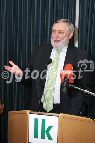 Feierliche Überreichung der Hans-Kudlich-Preise 2005. Bild: Dr. Franz Fischler (EU-Kommissar a. D. , Präsident des Ökosozialen Forums). Foto: Anna Rauchenberger