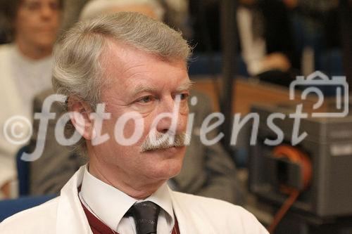 Feierliche Eröffnung der Epilepsie Monitoring Unit am AKH Wien. Bild: Univ. Prof. Dr. Max H. Friedrich (Vorstand der Universitätsklinik für Neuropsychiatrie des Kindes- und Jugendalters). Foto: Anna Rauchenberger