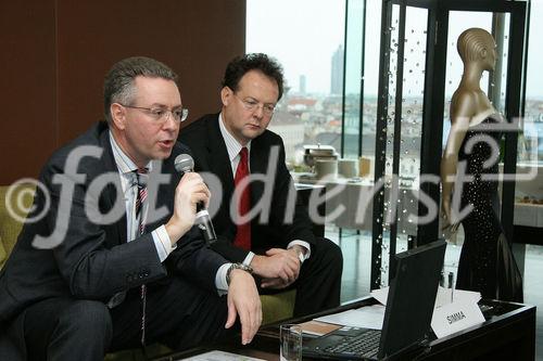 Wolford konnte im ersten Halbjahr die Ergebnisse deutlich verbessern. Bild: Holger Dahmen (Vorstandsvorsitzender der Wolford AG, links), Mag. Peter Simma (Finanzvorstand der Wolford AG). Foto: Anna Rauchenberger