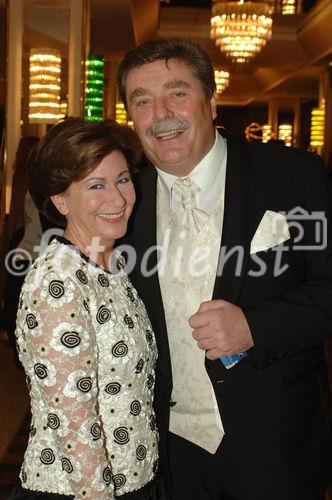 Fritz Schramma Oberbürgemeister von Köln mit Ehegattin