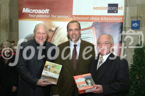 Telekom Austria AG und Österreichischer Seniorenrat: Pressekonferenz anlässlich des Symposiums: Seniorkom.at: Das Internet ist reif! Bild v.l.: Karl Blecha (Präsident des Österreichischen Seniorenrates), Mag. Herbert Schweiger (Geschäftsführung Microsoft Österreich), Ing. Wilhelm Mohaupt (Vize-Präsident des Österreichischen Seniorenrates). Foto: Anna Rauchenberger