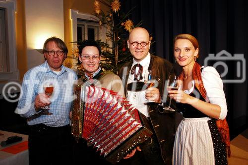 Gwandhaus: Bockbierverkostung mit Bierpapst Conrad Seidl
Michael Stockinger,  Monika Heitzer, Ilona Holzbauer, Conrad Seidl, 
Foto: www.siebinger.com