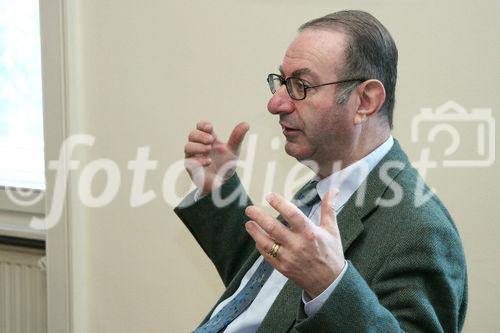 EU-Budget: Kohäsionspolitik. Bild: Daniel Tarschys (Professor für Politikwissenschaft an der Universität Stockholm). Foto: Anna Rauchenberger