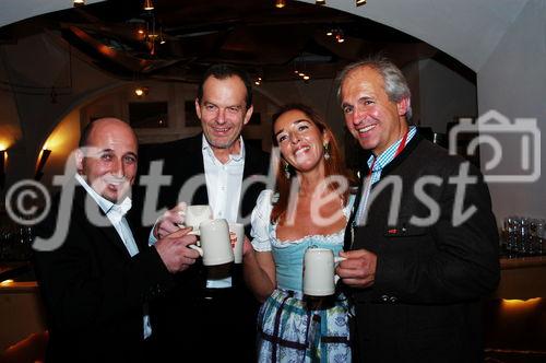 Stiegl: Bockbier-Anstich 2005
Christoph Fälbl, Roman Frankl, Babsi Kiener, Fritz Egger
Foto: www.siebinger.com