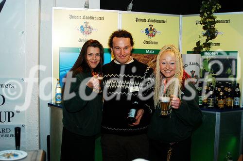 Hallein-Ziegelstadl: Eröffnung des 24-Stunden-Bierfestival
das charmante Team der Brauerei Schönram
Foto: www.siebinger.com