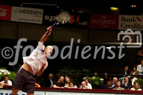 Finale Einzelbewerb - Ivan Ljubicic vs. Juan Carlos Ferrero 6:2, 6:4, 7:6
Bild: Sieger Ivan Ljubicic