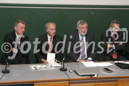 v.l.: H. Katinger (IAM), Dr. S. Rieder(Vizebürgermeister, Finanz- und Wirtschaftsstadtrat), F. Fischler (EU-Kommissar a.D.), G. Wick (Univ. Innsbruck/FWF)