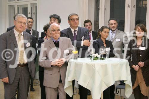 Zahlreiche Persönlichkeiten bei der Eröffnung des Sitzes von ESPI im Palais Fanto am Schwarzenbergplatz