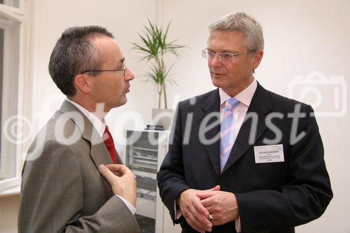 European Space Policy Institute: Eduard Mainoni (BM VIT, rechts) im Gespräch mit Christian Schenenberger (Embassy of Switzerland in Austria)