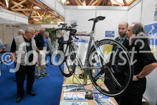 Erfindermesse Klagenfurt, Eröffnung, Messehalle 1, Bild: Messestand, Erfindung