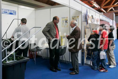 Erfindermesse Klagenfurt, Eröffnung, Messehalle 1, Bild: Messestände 