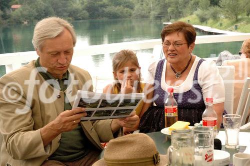 Mag.Gössl und Anna Rastl-Brandauer im Gespräch