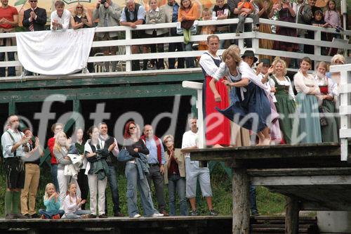 Volle Zuschauerränge