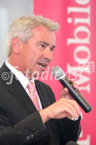 Dr. Georg Pölzl, Vorsitzender der Geschäftsführung T-Mobile Austria, spricht über den Kauf von tele.ring