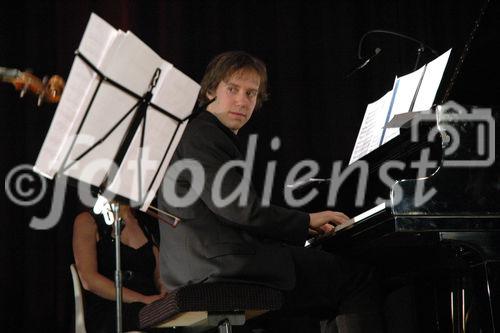 Harald Kosik, Klavier