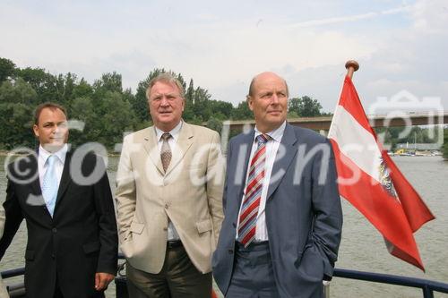 DI Wolfram Mosser-Brandner (Fachverbandsobmann Schifffahrt), Mag. Helmut Kukacka (Staatssekretär vom BM für Verkehr, Innovation und Technologie ), DI Helmut Pablé (GF via donau)