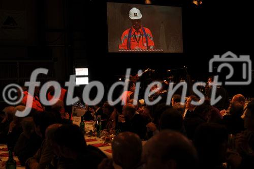 Weltrekordfeier im Festzelt bei der Alpentranistbaustelle in Sedrun am Durchstichstag des Gotthardtunnels. World record celebration party at the Alp tranist construction site in Sedrun at the day of the Gotthard-tunnel break through.