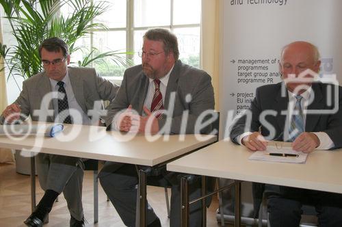 Reinhard Goebl (bm vit), Hermann Zeisel (German Aerospace Center), Johann Affenzeller (AVL)