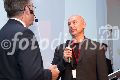 (c) fotodienst / Anna Rauchenberger - Wien, am 07.10.2010 - Heute wurde der Staatspreis Unternehmensqualitaet 2010 vom Wirtschaftsministerium in Kooperation mit der Quality Austria Trainings-, Zertifizierungs- und Begutachtungs GmbH im Julius Raab Saal der Wirtschaftskammer in Wien verliehen. FOTO: Manfred Vith, OMICRON electronics GmbH