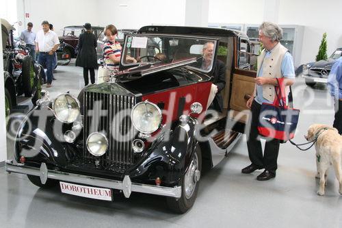 Der Rolls-Royce Wraith Sedanca De Ville aus dem Jahr 1939 erzielt 30.240 EURO