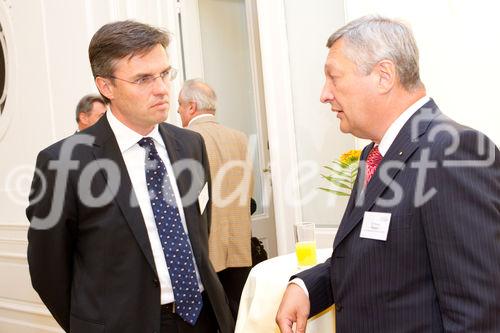 (c) fotodienst / Anna Rauchenberger - Wien, am 02.09.2010 -  Heute fand im Haus der Industrie die Generalversammlung des Wirtschaftsforums der Führungskräfte statt, wobei das Präsidium und der Bundesvorstand neu gewählt wurde. Im Anschluss an die Generalversammlung gab es einen Festvortrag zum Thema: 'Ausnahmezustand - Kommunikation abseits des Gewohnten -  Wie Sie trotz Veränderung im Unternehmen Vertrauen schaffen'