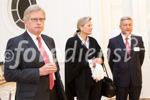 (c) fotodienst / Anna Rauchenberger - Wien, am 02.09.2010 -  Heute fand im Haus der Industrie die Generalversammlung des Wirtschaftsforums der Führungskräfte statt, wobei das Präsidium und der Bundesvorstand neu gewählt wurde. Im Anschluss an die Generalversammlung gab es einen Festvortrag zum Thema: 'Ausnahmezustand - Kommunikation abseits des Gewohnten -  Wie Sie trotz Veränderung im Unternehmen Vertrauen schaffen'