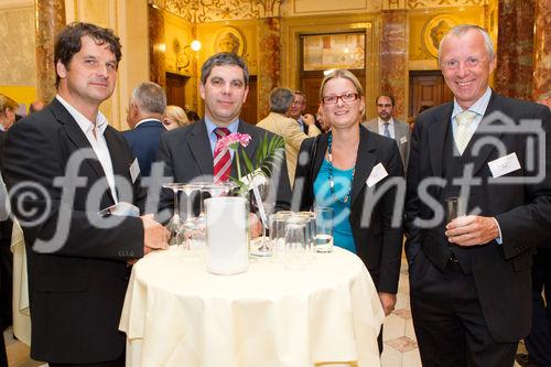 (c) fotodienst / Anna Rauchenberger - Wien, am 02.09.2010 -  Heute fand im Haus der Industrie die Generalversammlung des Wirtschaftsforums der Führungskräfte statt, wobei das Präsidium und der Bundesvorstand neu gewählt wurde. Im Anschluss an die Generalversammlung gab es einen Festvortrag zum Thema: 'Ausnahmezustand - Kommunikation abseits des Gewohnten -  Wie Sie trotz Veränderung im Unternehmen Vertrauen schaffen'