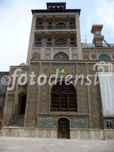 © Fotodienst / Wilfried Seywald. Teheran, Golestan-Palast. Das Shams ol-Emareh war das erste 