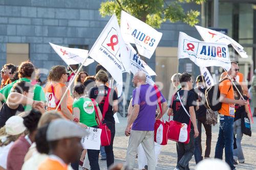 (C)fotodienst/Anna Rauchenberger -  Wien, am 20.07.2010 - Vom 18. bis 23. Juli findet in der Wiener Messe die AIDS 2010 statt. Die Internationale AIDS Konferenz steht unter dem Motto ‚Right Here, Right Now’ und umfasst Vorträge, Ausstellungen und Information. Das ‚Global Village’ auf der AIDS 2010 bietet Möglichkeit zur Diskussion und Information sowie Performances und Ausstellungen.